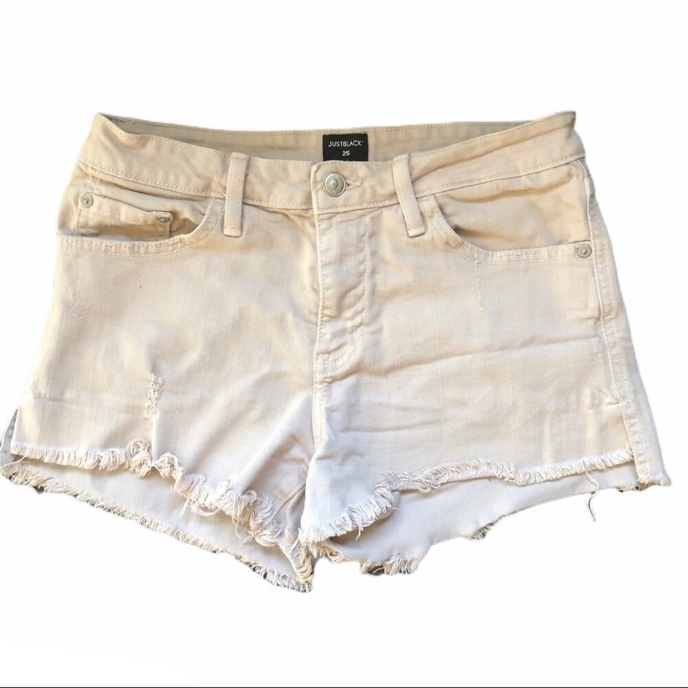 Just Black distressed cream shorts, 25